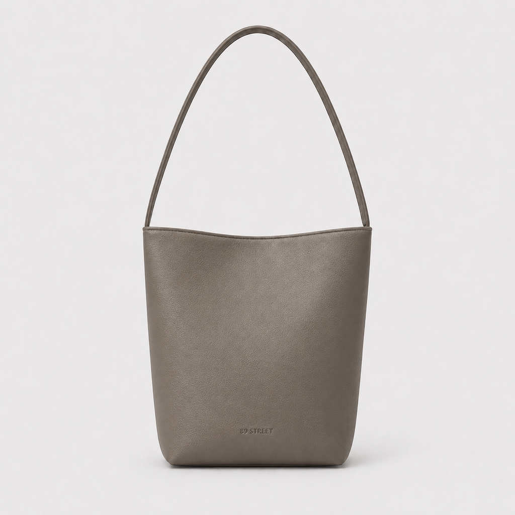 The Corner Bag in Taupé